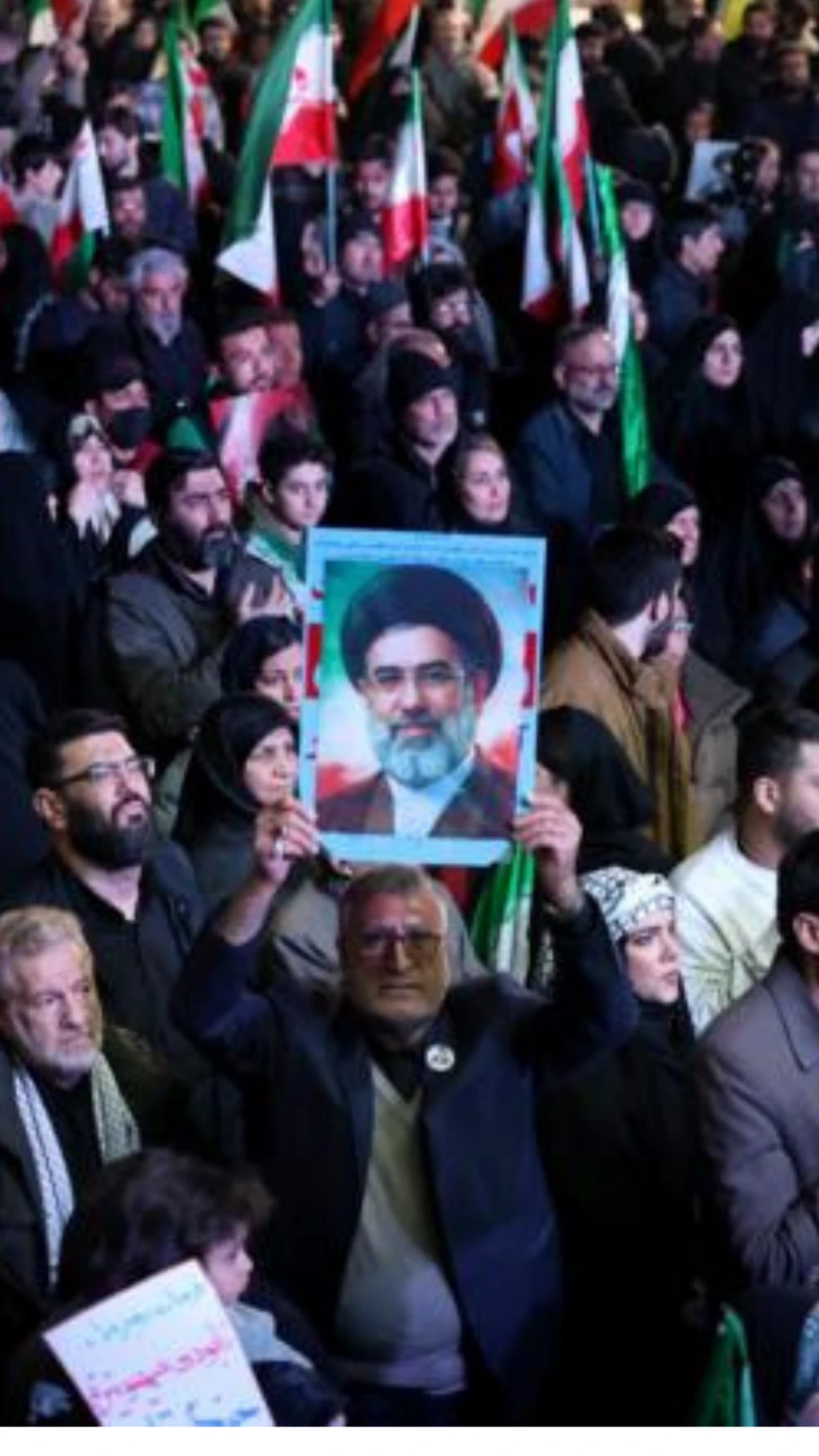 போர் நிறுத்தத்தை இரான் மக்கள் கொண்டாடியது எப்படி?