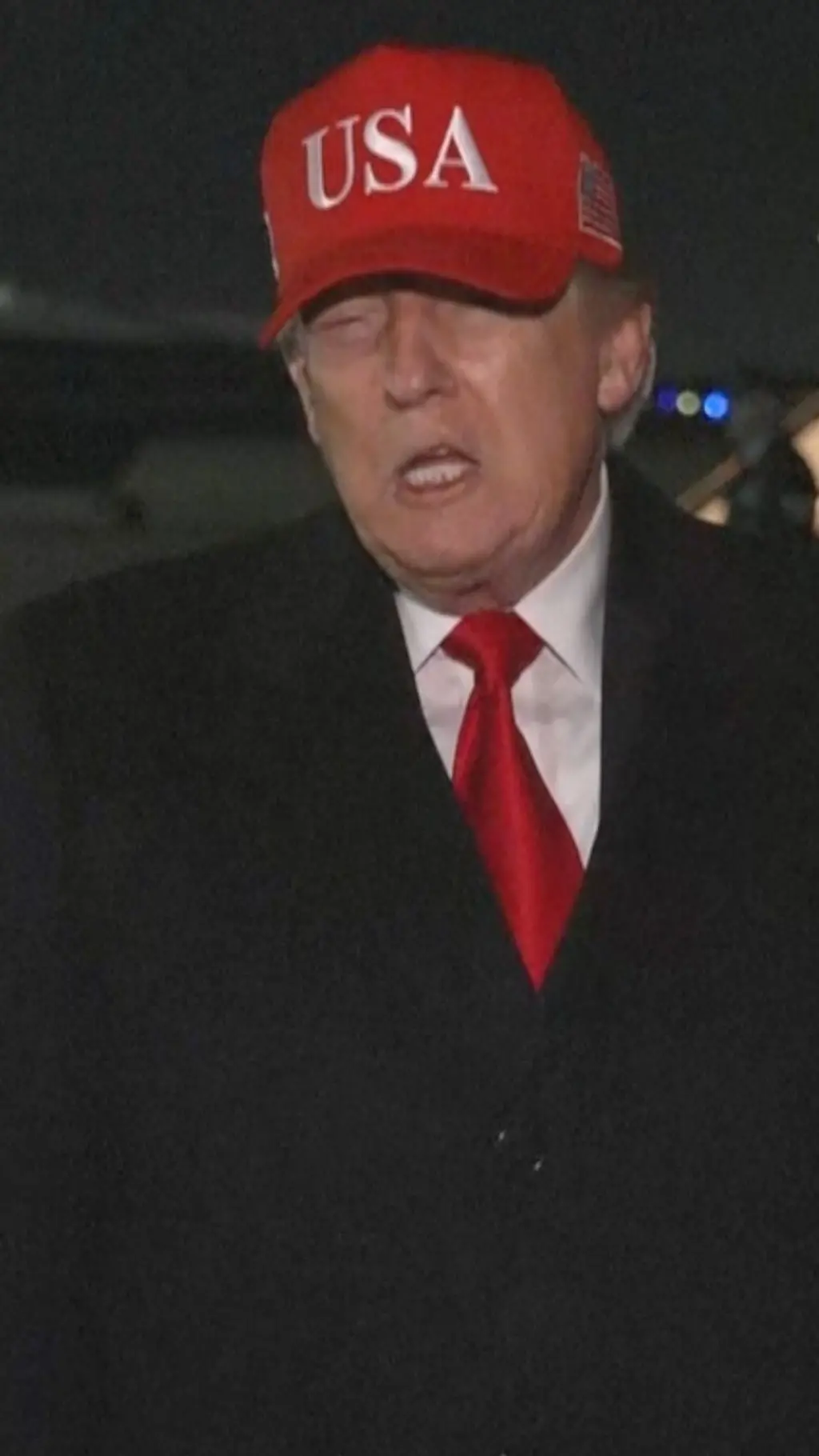 ‘මං හිතන්නේ ඉරානය ගොඩක් නරක තත්ත්වයක ඉන්නේ’ - ඩොනල්ඩ් ට්‍රම්ප් 