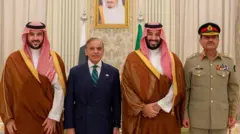 பாகிஸ்தான், சௌதி அரேபியா