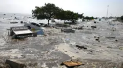 બીબીસી ગુજરાતી સુનામી ભારત ઈન્ડોનેશિયા સમુદ્ર ભૂકંપ ક્રિસમસ 