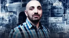 오마르 벵귀트의 정면 사진 뒤로 각종 증거자료들이 흩어져 있다