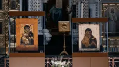 Иконы Владимирская и Донская в храме Христа Спасителя