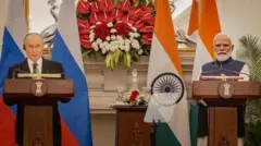 रशियाचे राष्ट्राध्यक्ष व्लादिमीर पुतिन, पंतप्रधान नरेंद्र मोदी 