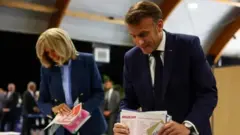 Le président Emmanuel Macron