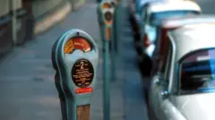 parking, plaćanje parkinga, uređaj za plaćanje parkinga