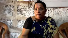 નેહા બોરકર, બીબીસી, ગુજરાતી, માઇક્રોફાયનાન્સ લોન સ્કેમ, લોન કૌભાંડ, છેતરપિંડી, ગરીબી, બીબીસી ગુજરાતી, ગુજરાતીમાં સમાચાર, હપ્તા, વસૂલી, વ્યાજખોર