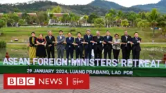 လာအို အာဆီယံ အစည်းအဝေး စစ်ကောင်စီ ကိုယ်စားလှယ်လွှတ်