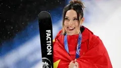 Tính đến thời điểm hiện tại, Eileen Gu đã giành được hai huy chương bạc tại Thế vận hội Mùa đông 2026