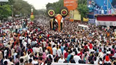 মঙ্গল শোভাযাত্রা বর্তমানে পহেলা বৈশাখ উদযাপনের একটি অত্যাবশ্যকীয় অঙ্গ