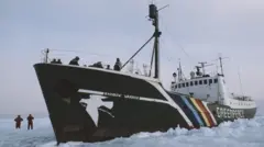 Rainbow Warrior, fotografiado en 1982