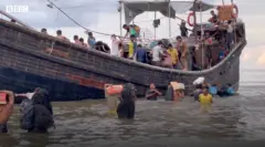 rohingya refugees arrive at Indonesia