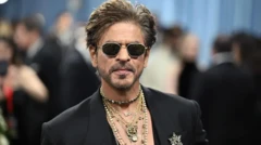 شاه رخ خان د هندي فلمي صنعت له مهمو کسانو یو بلل کېږي.