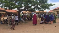 Mutane a makarantar firamare