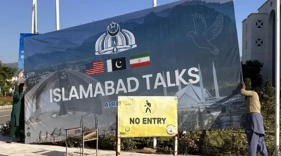 Trump ekwuola na ndịagha Amerịka ga-egbochi ọwara Strait of Hormuz