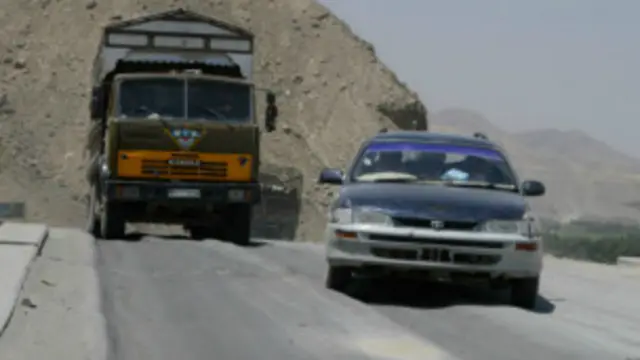 د کابل امنیه قومنداني د پېښې لامل د چلوونکو بې پامي او تېز تګ بللی.