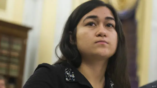 د الهام لور جوهر توهتي