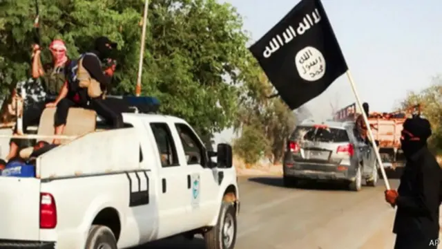 اسلامي دولت ډلې په تېرو څو میاشتو کې ډېر پرمختګ وکړ