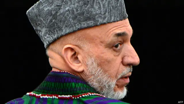 آقای کرزی اولین رئیس جمهوری است که مجال خداحافظی میابد، حکومت‌های قبلی در افغانستان عمدتا با خونریزی پایان یافته است