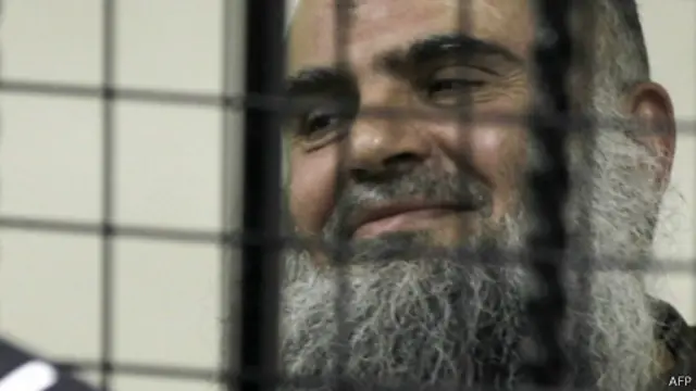 ابو قتاده به توطئه علیه اسرائیل، بریتانیا و غرب متهم شده بود