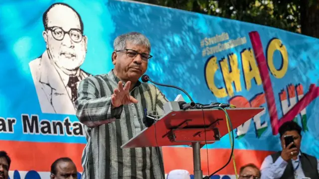 प्रकाश आंबेडकर