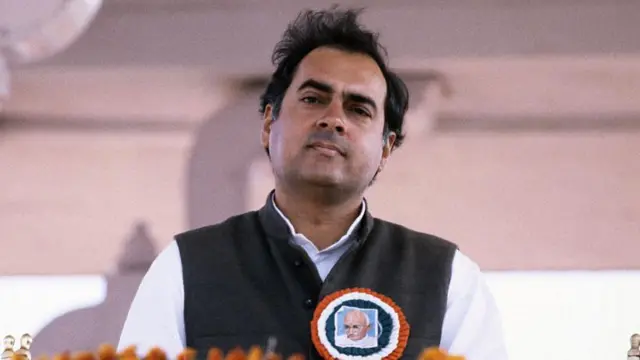 राजीव गांधी