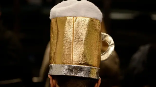 પ્રતીકાત્મક તસવીર