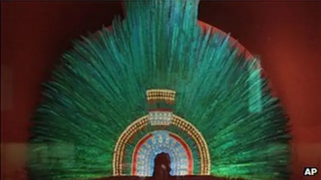 The headdress of Aztec king Moctezuma Xocoyotzin (1466-1520)
