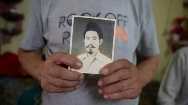 सुमारे सहा दशकं भारतात व्यतीत केल्यानंतर वांग छी यांना भारत सोडण्याची नोटीस देण्यात आली आहे. 