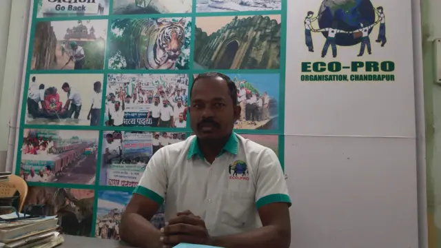 इको-प्रो संस्थेचे अध्यक्ष आणि राज्य वन्यजीव सल्लागार मंडळाचे माजी सदस्य बंडू धोत्रे