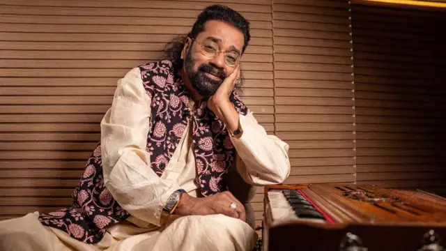 பாடகர் ஹரிஹரனின் பிரபல 8 பாடல்கள் எவை?