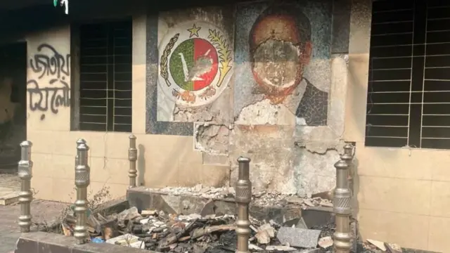 গত বছর জাতীয় পার্টির কেন্দ্রীয় কার্যালয়ে হামলার ঘটনা ঘটে