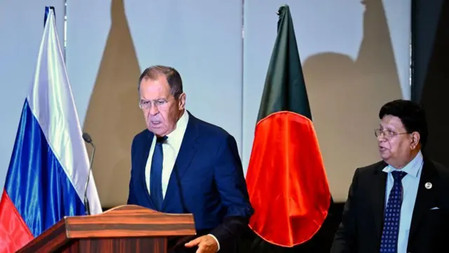 रूसी विदेश मंत्री सर्गेई लेवरोफ़