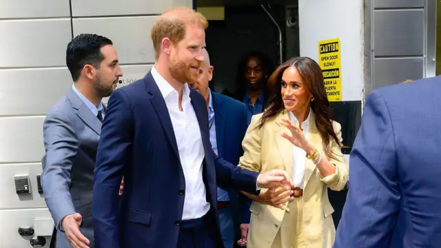 မင်းသားဟယ်ရီ နဲ့ ကြင်ယာ မီဂန်