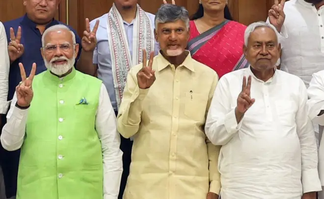 नरेंद्र मोदी 