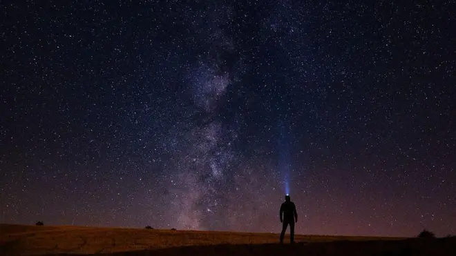 수많은 별이 있는 밤하늘