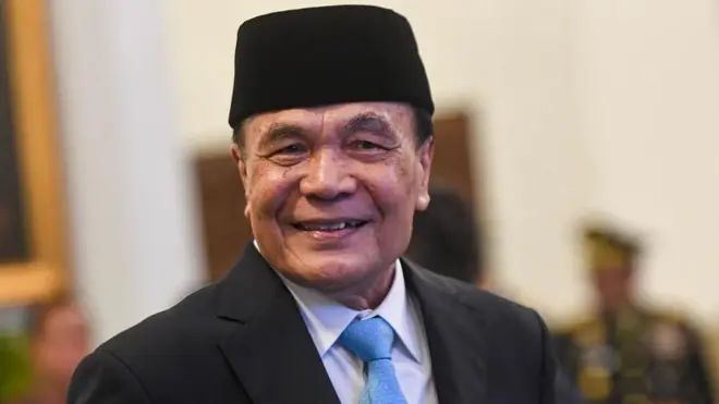 Menteri Koordinator Bidang Politik dan Keamanan, Djamari Chaniago, saat baru dilantik di Istana Negara, Jakarta, Rabu (17/09/2025).