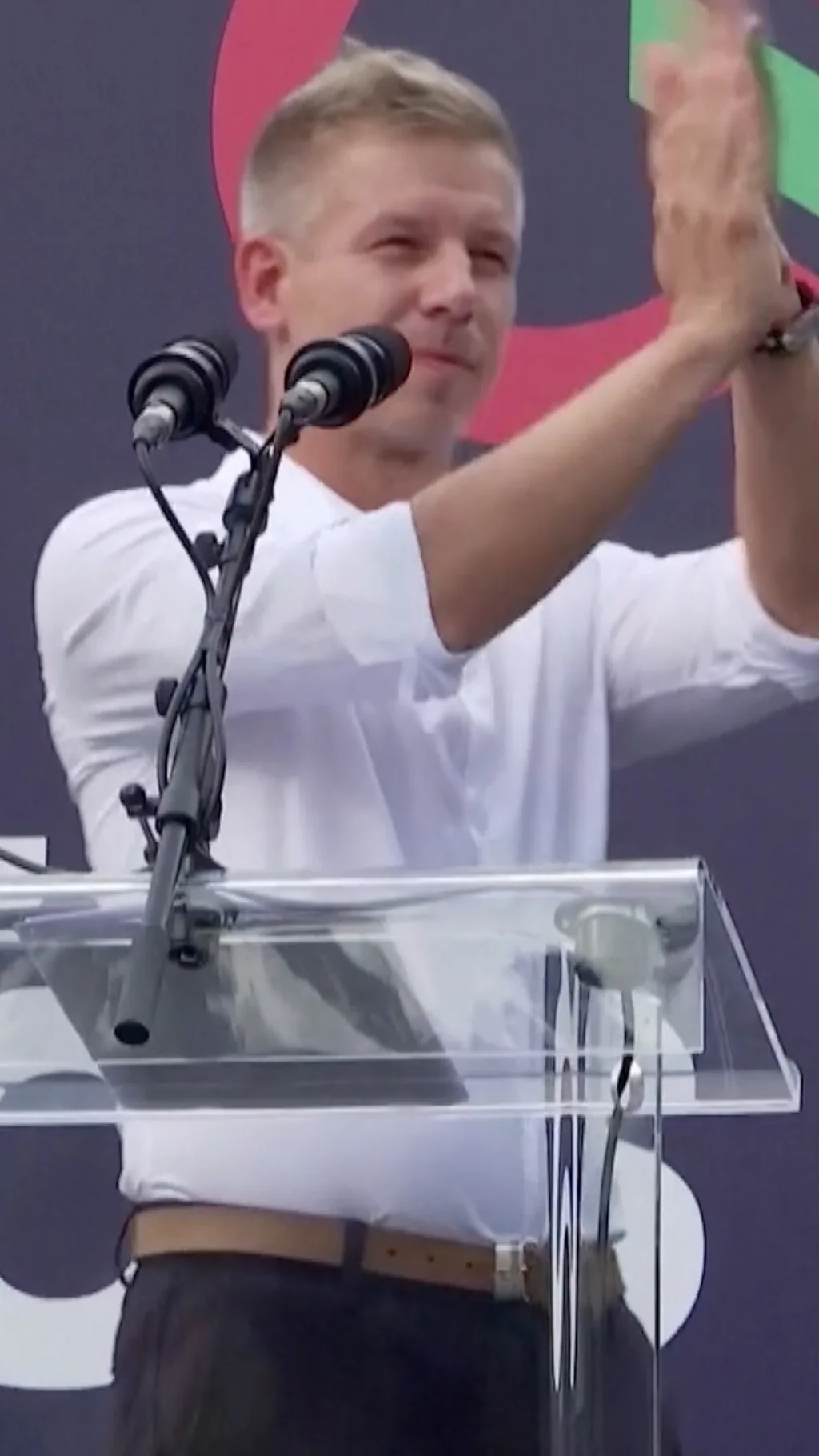 Петер Мадьяр