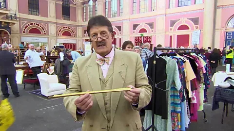 Bargain Hunt Season 39 Episode 25