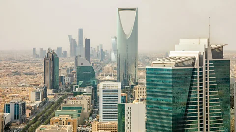 The Kingdom: The World's Most Powerful Prince Season 1 Episode 2