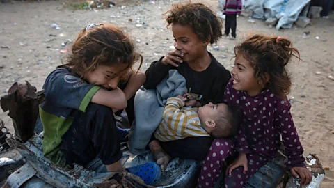 The Global Story, The Global Story, How does war affect a child’s brain?