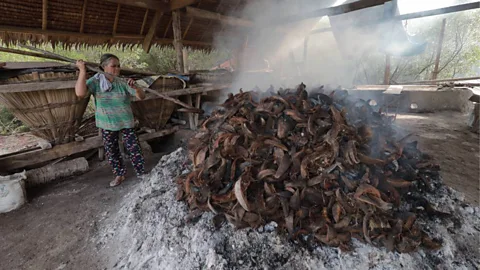 Gerald Marcfred Dillera / Unesco Making asin tibuok is a labour-intensive process (Credit: Gerald Marcfred Dillera / Unesco)
